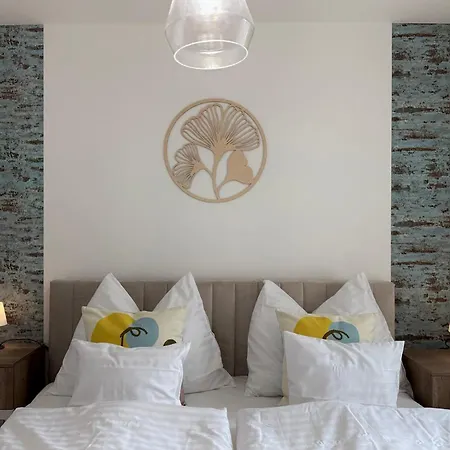 Apartment Sunshine Blue