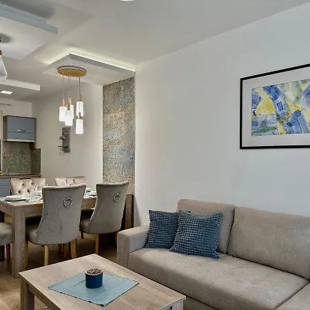 Apartment Sunshine Blue