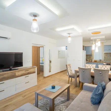 Sunshine Blue * 扎马迪