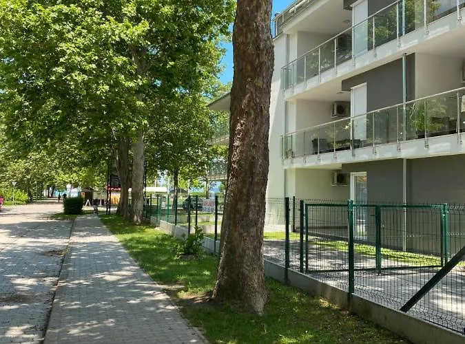 Sunshine Blue Apartment Zamardi