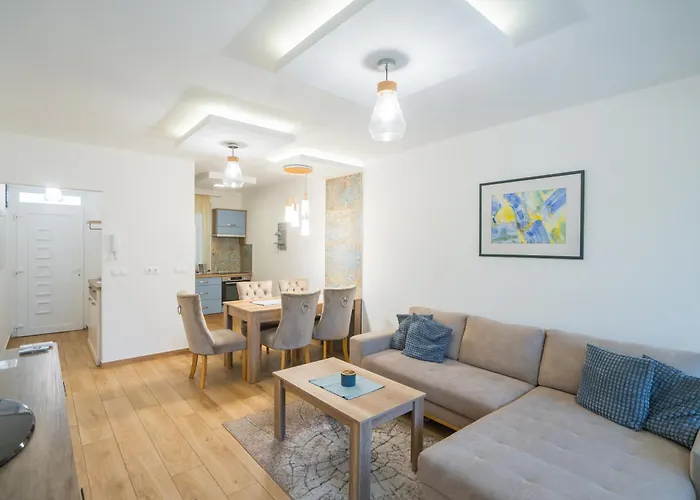 Sunshine Blue Apartment Zamardi