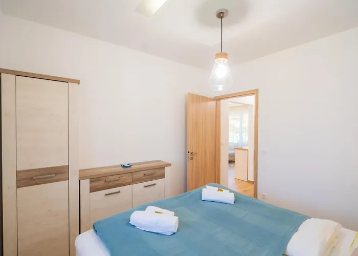 Apartment Sunshine Blue
